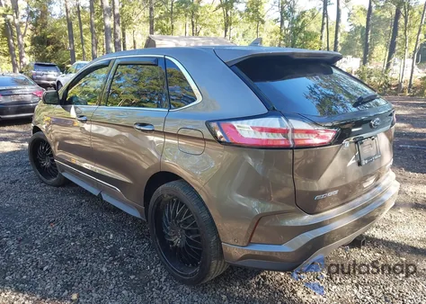 2019 Ford Edge Titanium z USA, uszkodzony, nr VIN 2FMPK4K99KBB79342